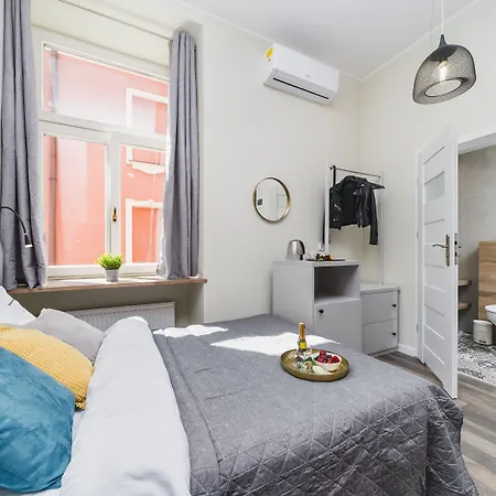 Liv Old Town Apartment